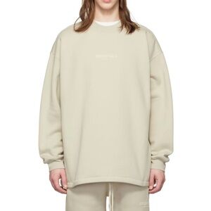 NWT Men’s Fear of god Essentials Tshirt Crewneck